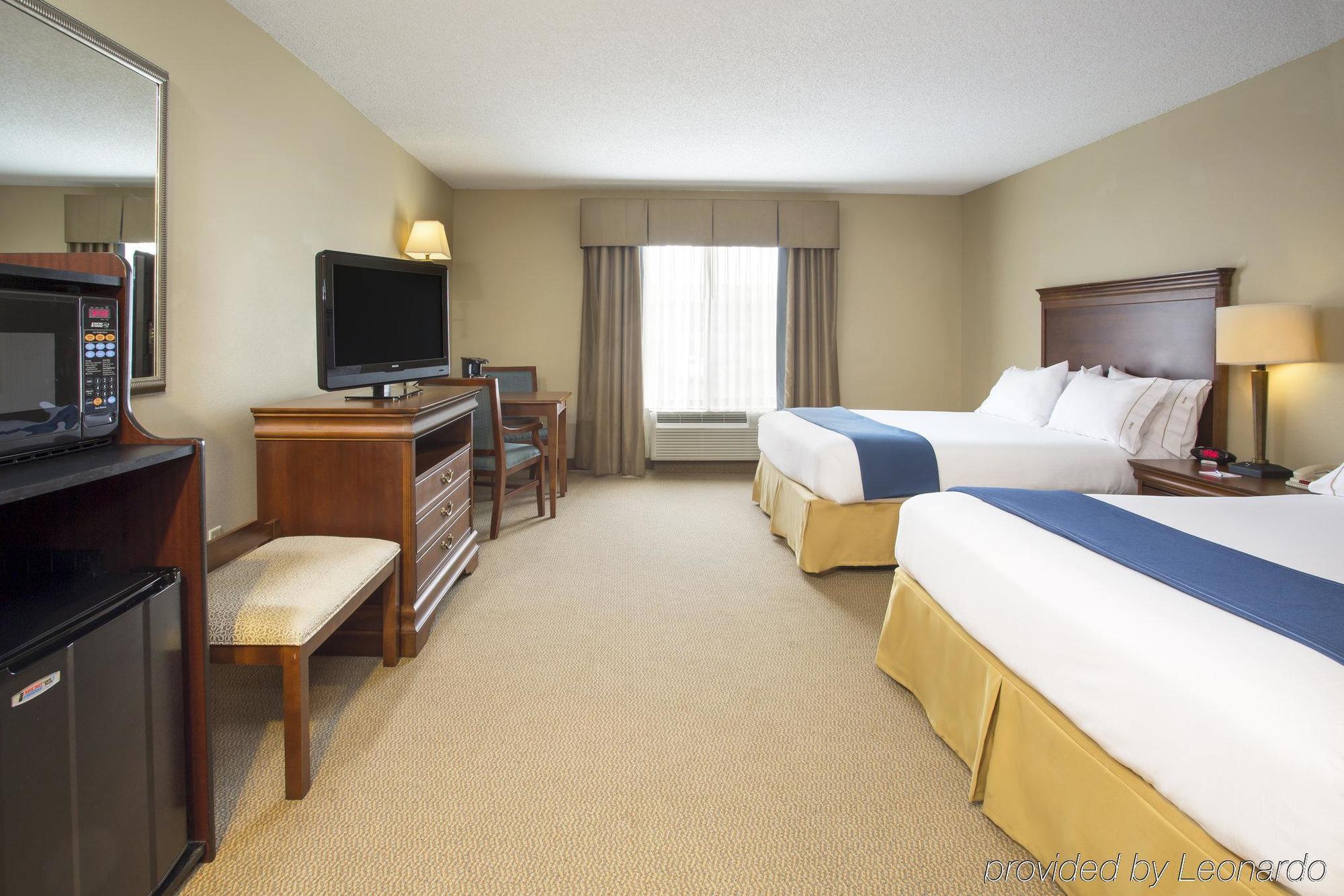 Holiday Inn Express & Suites Culpeper By Ihg Eksteriør billede
