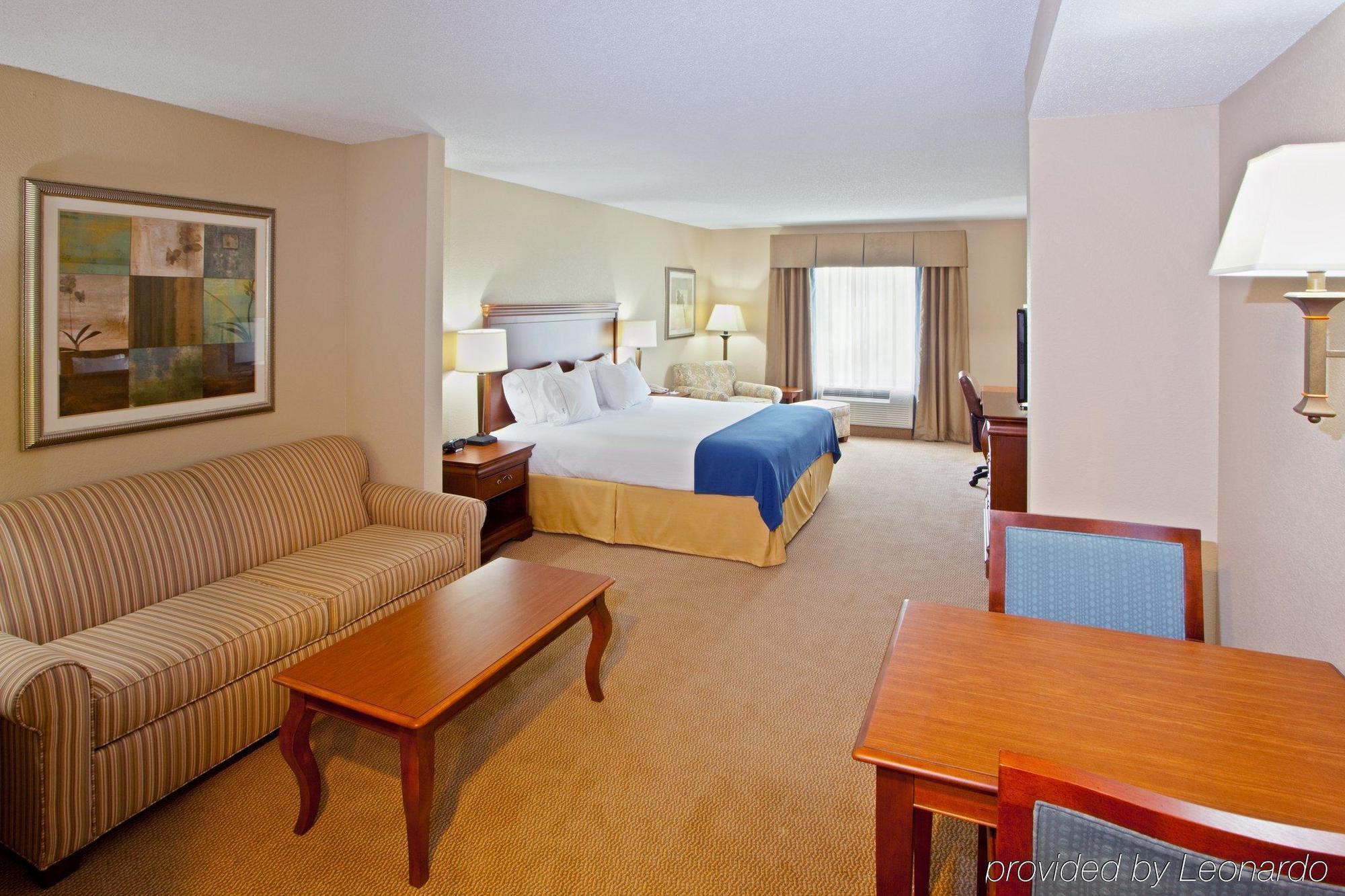 Holiday Inn Express & Suites Culpeper By Ihg Eksteriør billede