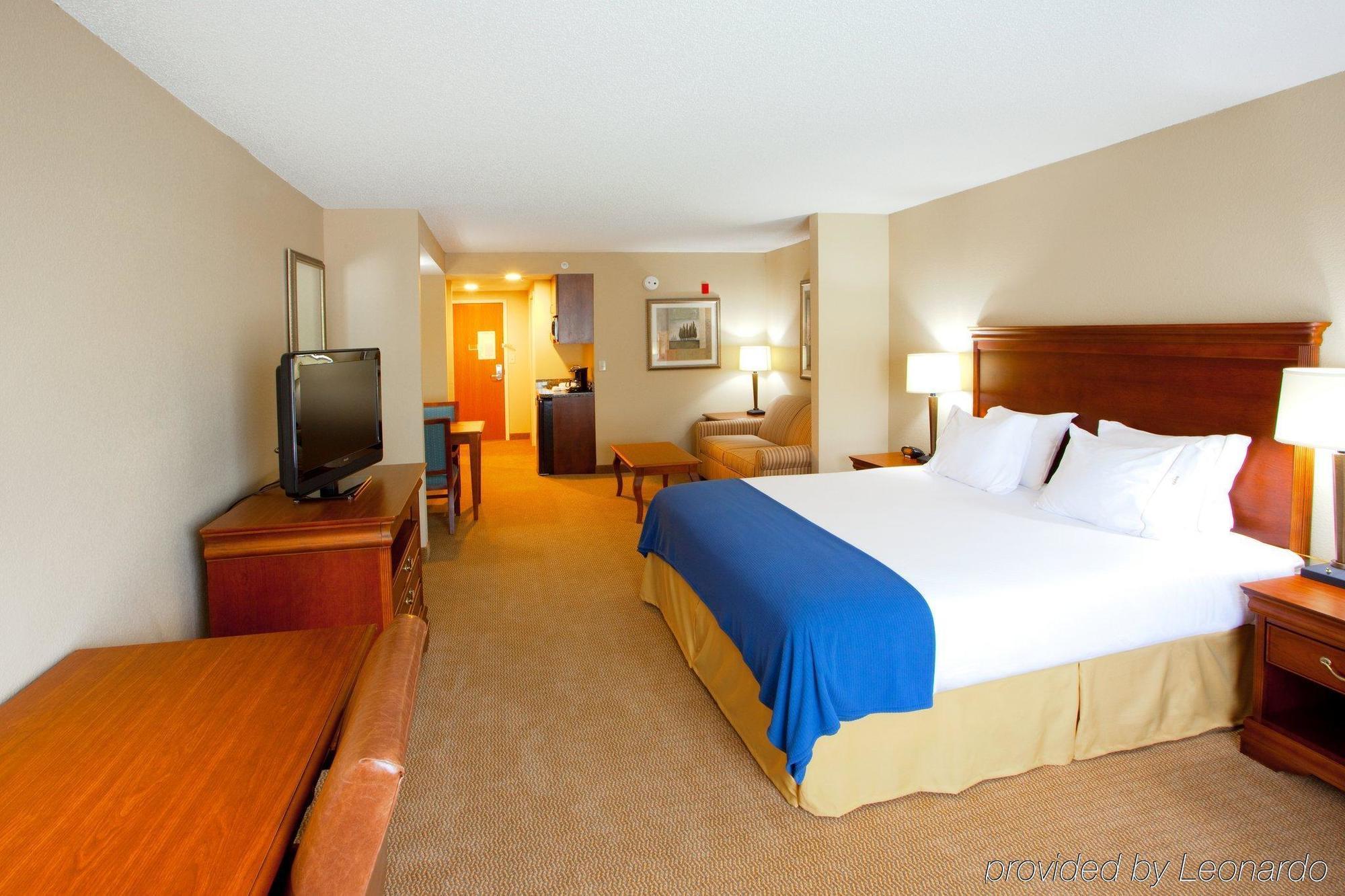 Holiday Inn Express & Suites Culpeper By Ihg Eksteriør billede