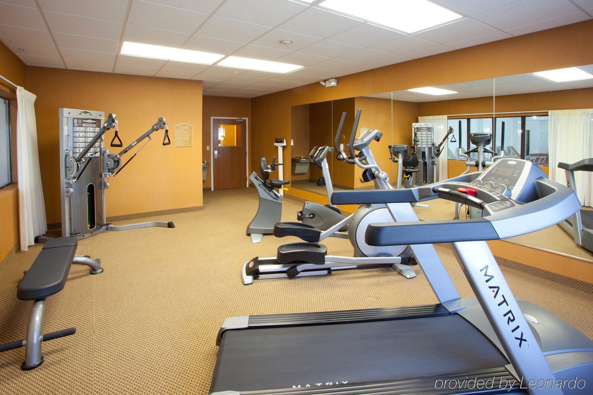 Holiday Inn Express & Suites Culpeper By Ihg Eksteriør billede